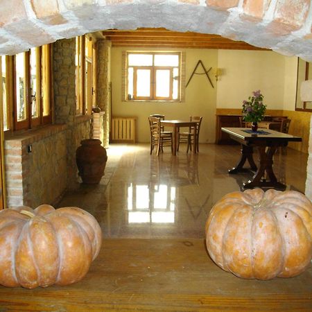 La Martinella Villa Canelli Luaran gambar